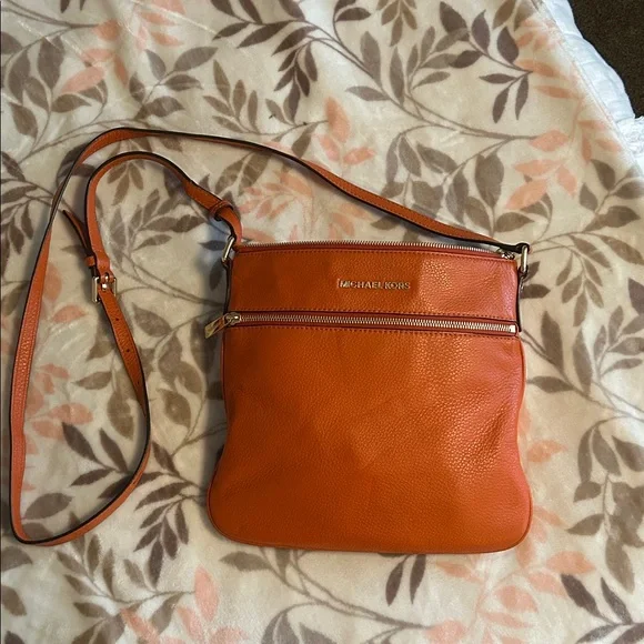 MICHAEL KORS Pebbled Leather Crossbody in Orange - Picture 5 of 5